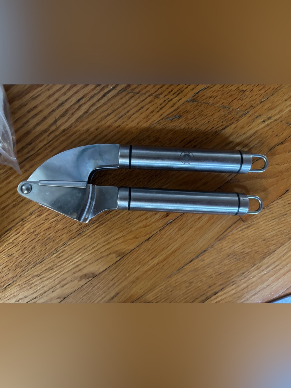 Garlic press